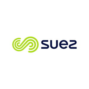 Logo de Suez avec un motif vert et texte bleu.
